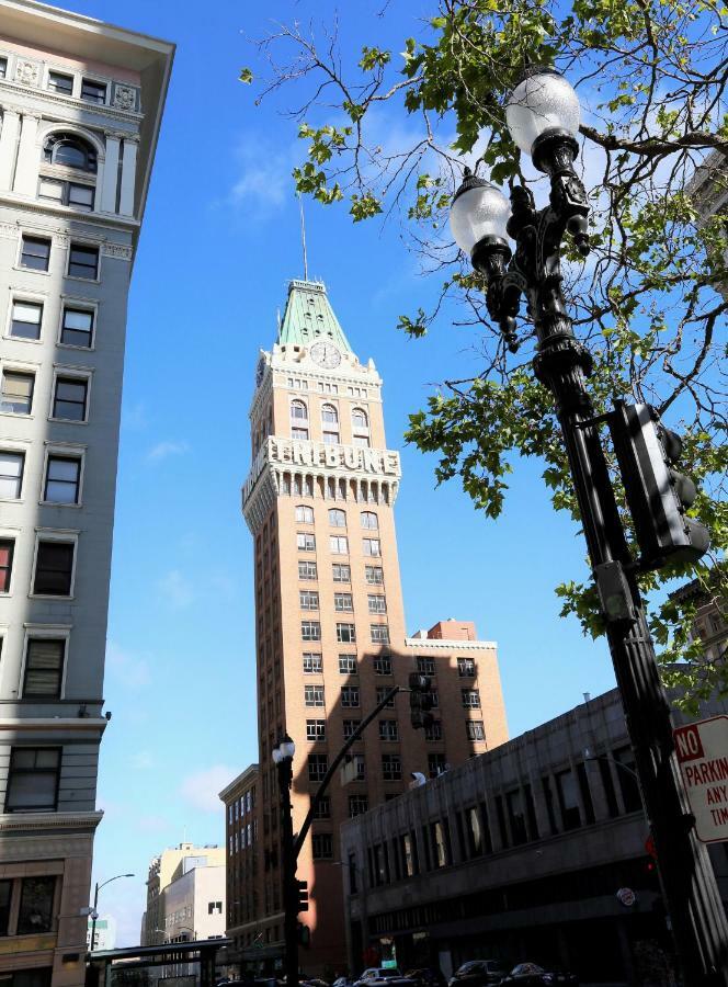 Trending Inn Oakland Eksteriør bilde